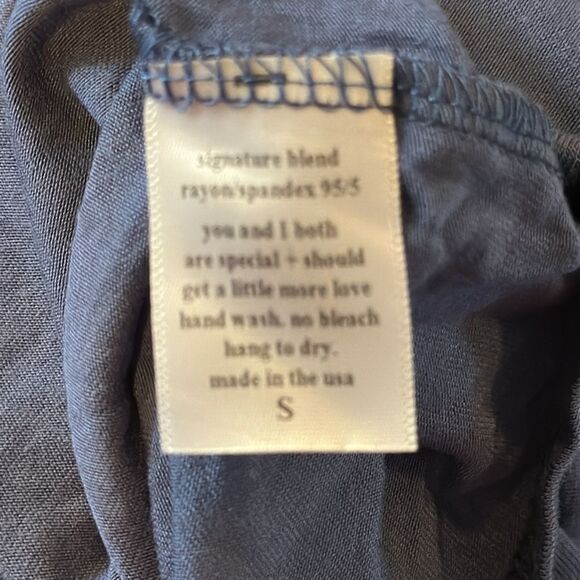 House of Tens Blue ‘Karma Will Find Its Way Babe’ Racerback Tank Top - Size S - Picture 8 of 8